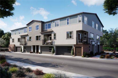 8351 White Gardenia Way, Corona, CA, 92879-1979 | Card Image