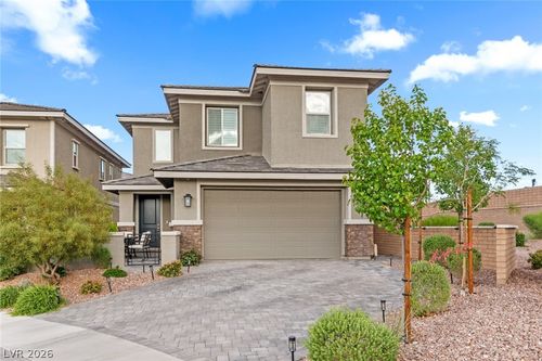 664 Sostenuto St, Henderson, NV, 89011-1044 | Card Image