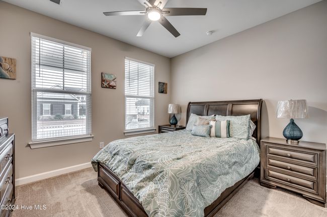 Guest Bedroom #1 | Image 17