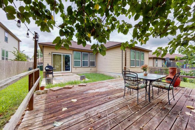 140 Matthews, House other with 3 bedrooms, 2 bathrooms and 4 parking in Kyle TX | Image 27