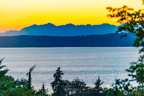28601 13th Ave S, Federal Way, WA, 98003-3150 | Card Image