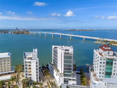 600 - 280 Golden Gate Point, Condo with 4 bedrooms, 3 bathrooms and null parking in Sarasota FL | Image 3