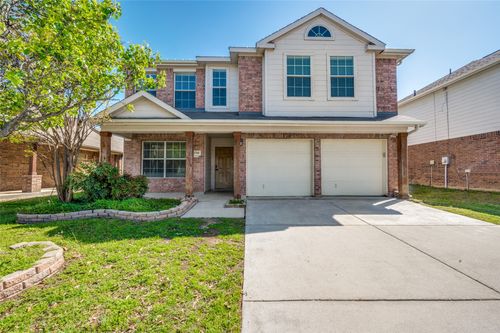 8708 Wagon Trl, Cross Roads, TX, 76227-2247 | Card Image