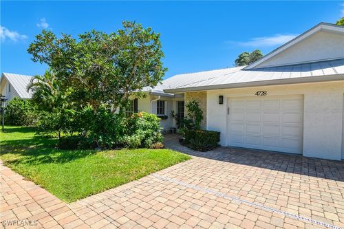 n8-4728 West Blvd, NAPLES, FL, 34103-3050 | Card Image
