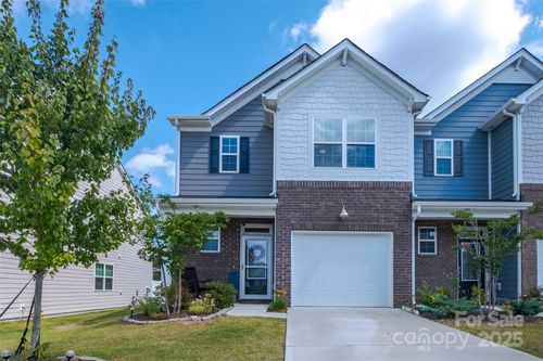5036 Moss Pine Way, Fort Mill, SC, 29708-8717 | Card Image