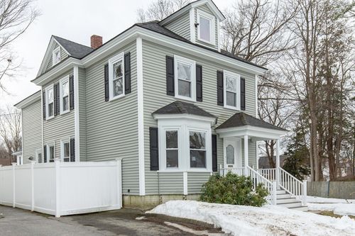 33 Marshland St, Haverhill, MA, 01830-3316 | Card Image