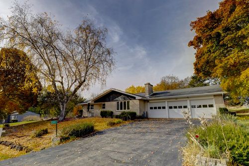 3345 Swinburne Dr, MCFARLAND, WI, 53558-9655 | Card Image