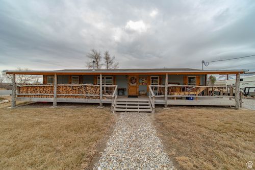 180 E Main St, Ferron, UT, 84523 | Card Image