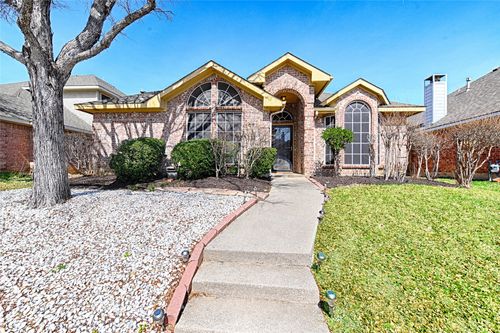 1477 Altstatten Ln, Lewisville, TX, 75067-6021 | Card Image