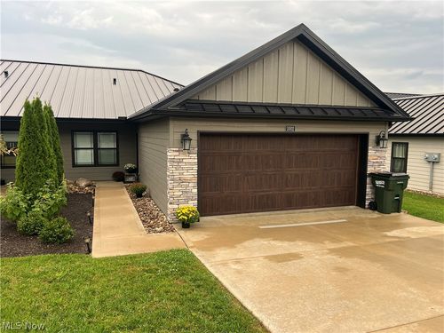 1002 Sycamore Lane, Millersburg, OH, 44654 | Card Image