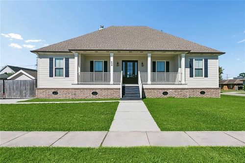 409 Llama Dr, Arabi, LA, 70032-2020 | Card Image