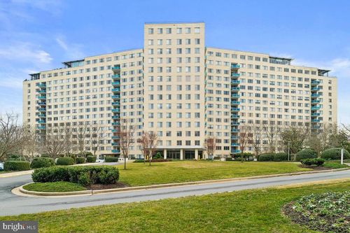 apt-722-10401 Grosvenor Pl, ROCKVILLE, MD, 20852-4635 | Card Image