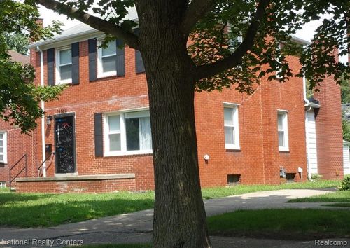 14598 Heyden St, Detroit, MI, 48223-2105 | Card Image