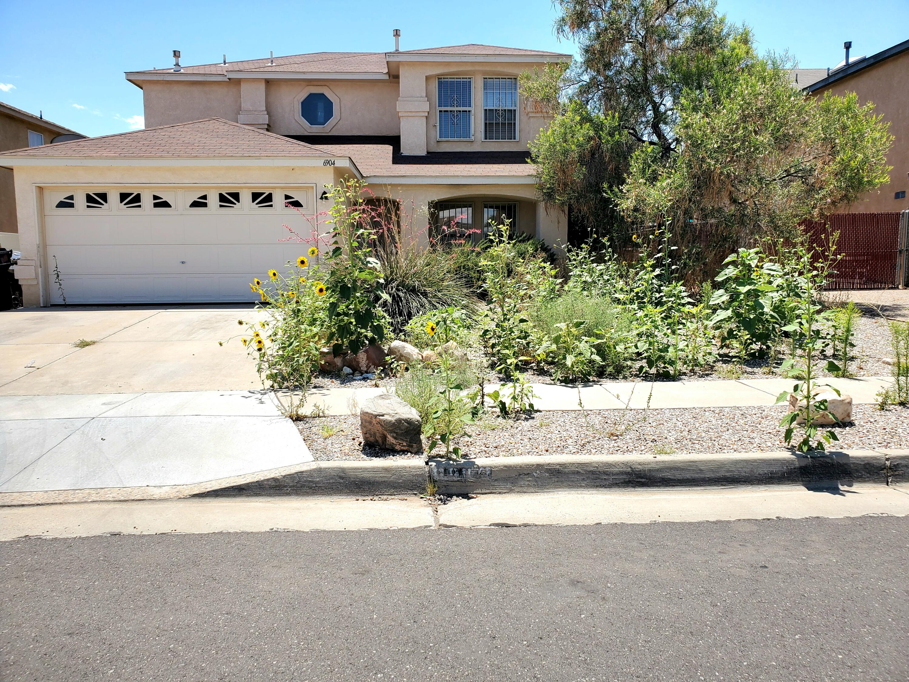 Zinnia Pl, Albuquerque, NM 87121
