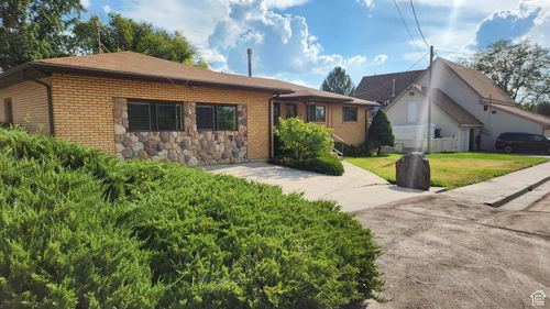 59 W 100 N, Mt Pleasant, UT, 84647-5566 | Card Image