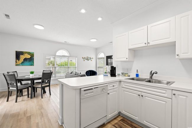 APT-201 - 4705 Wild Iris Dr, Condo with 1 bedrooms, 1 bathrooms and null parking in Myrtle Beach SC | Image 5