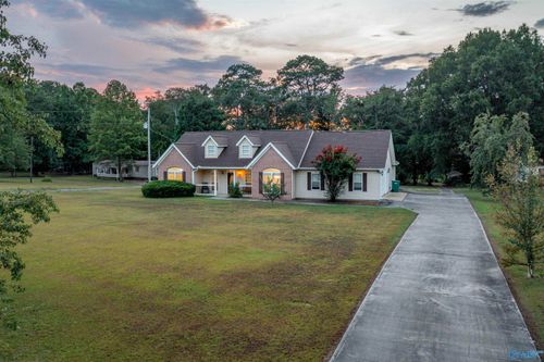 25 County Road 504, Centre, AL, 35960-5938 | Card Image