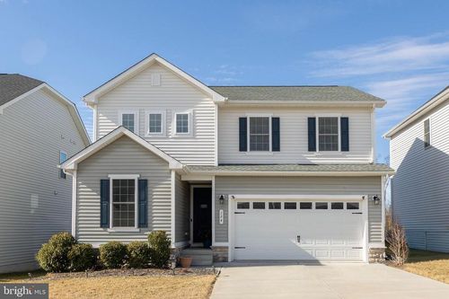 124 Lenore Ln, WINCHESTER, VA, 22602-7808 | Card Image