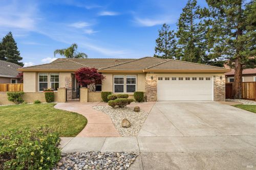715 Antiquity Drive, Fairfield, CA, 94534 | Card Image