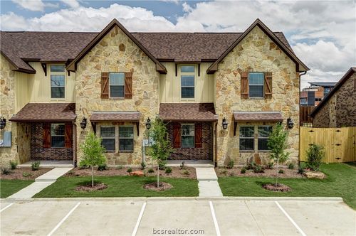 138 Tang Cake Dr, College Station, TX, 77845-0011 | Card Image