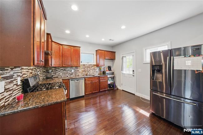 82 Barbour St, House other with 3 bedrooms, 2 bathrooms and null parking in Haledon NJ | Image 12