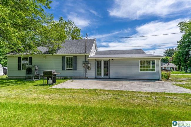 7112 Howell Ter, House other with 4 bedrooms, 2 bathrooms and null parking in Stroudsburg PA | Image 29