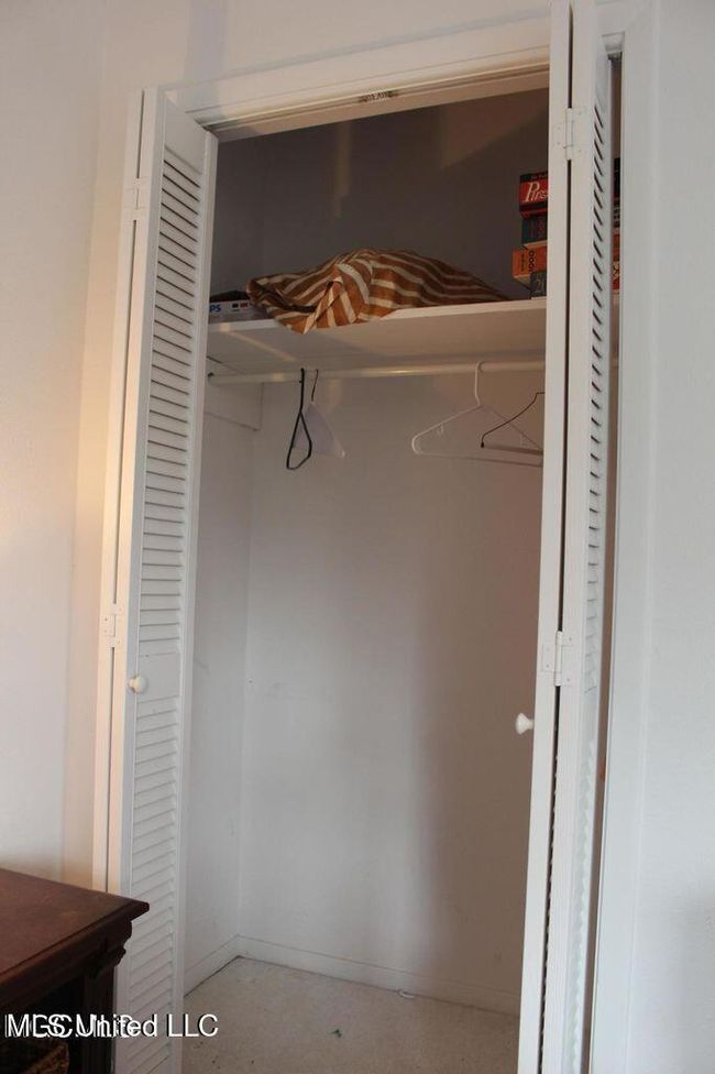 156 lanai 40 | Image 18