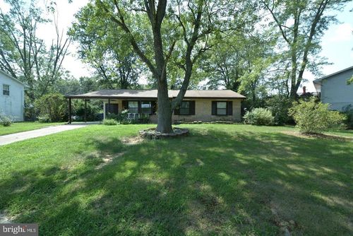 209 Garner Ave, WALDORF, MD, 20602-2936 | Card Image