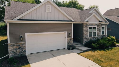 9523 Lost Pine Trail, Madison, WI, 53593 | Card Image