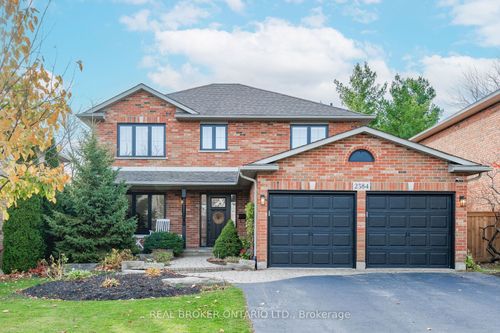 2384 Cummins Lane, Burlington, ON, L7P5B2 | Card Image