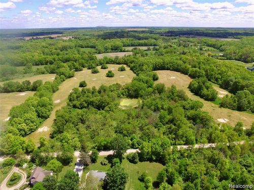 2 Spencer Road, Northfield Township, MI, 48178 | Card Image