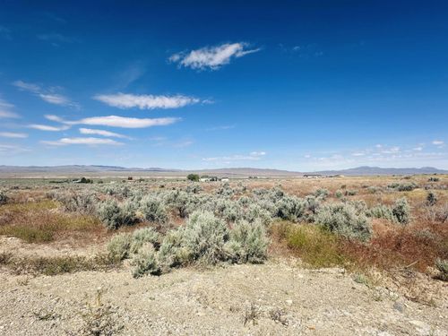 12585 Hawthorne Ct., Lovelock, NV, 89419 | Card Image