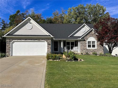 660 Marsh Way, Brunswick, OH, 44212-5526 | Card Image