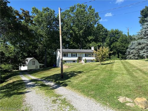 1121 Doralee Dr, Mogadore, OH, 44260-9713 | Card Image