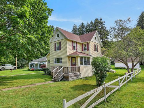 34 Barney St, Andover, NY, 14806-9684 | Card Image