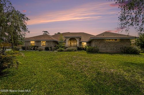 3663 Meadowlark Way, Melbourne, FL, 32904-9527 | Card Image