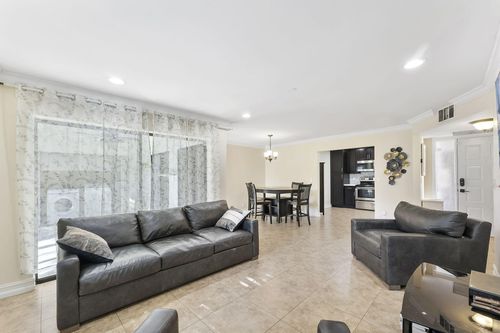 1604-3525 Nw 35th St, Coconut Creek, FL, 33066-2404 | Card Image