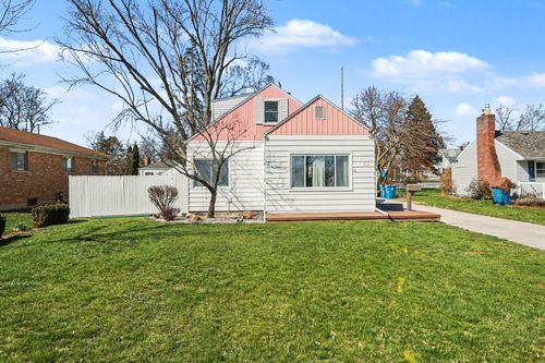 52 Stuart Blvd, Battle Creek, MI, 49037-2714 | Card Image