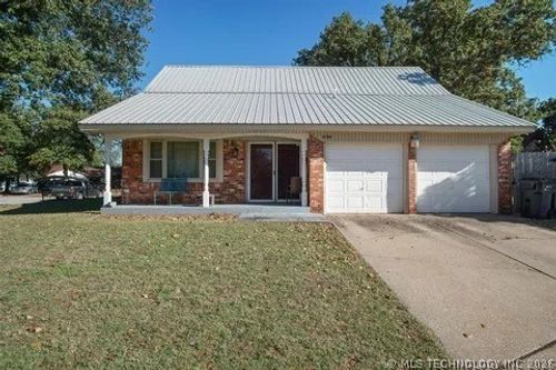 4700 Shalimar Dr, Oklahoma City, OK, 73135-1326 | Card Image