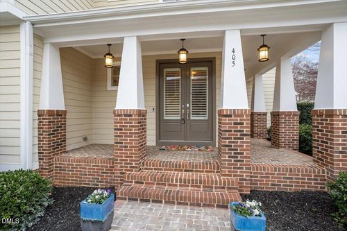 405 Jewell Dr, Chapel Hill, NC, 27516-9592 | Card Image