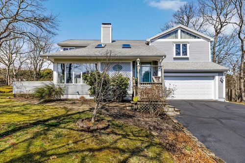 2 Ocean Spray Lane, Yarmouth, MA, 02673 | Card Image