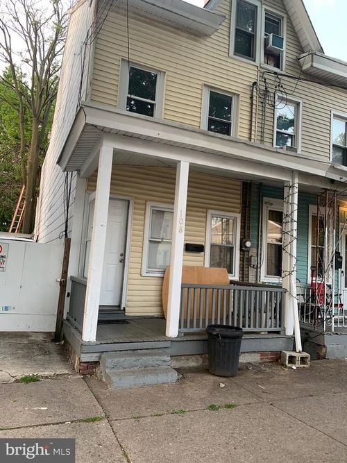 106 Woodland St, Trenton, NJ, 08611-1450 | Card Image