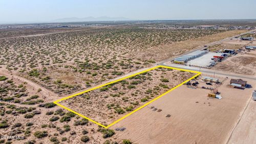 14900 Dairyland Ave, El Paso, TX, 79928-9074 | Card Image