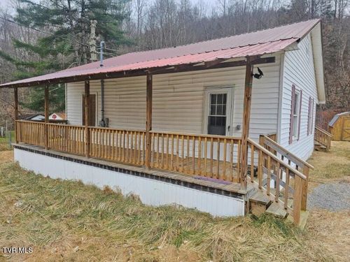 726 Birch St, Appalachia, VA, 24216-2441 | Card Image