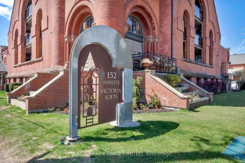 103-152 Annette St, Toronto, ON, M6P1P4 | Card Image