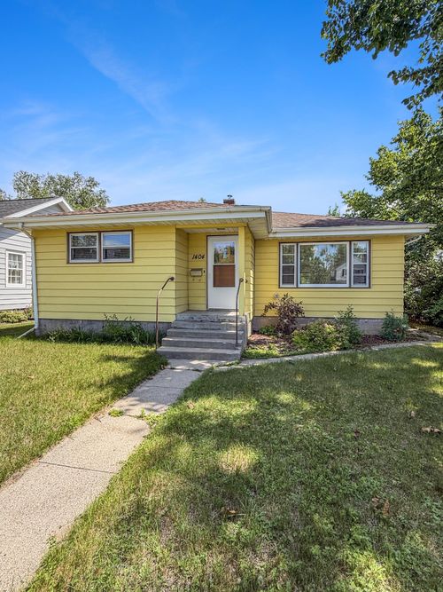 1404 Beltrami Ave Nw, Bemidji, MN, 56601-2807 | Card Image