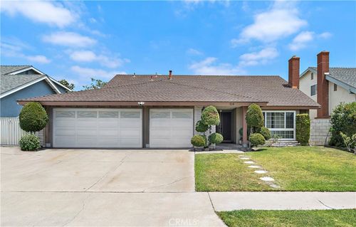 104 S Carousel St, Anaheim, CA, 92806 | Card Image