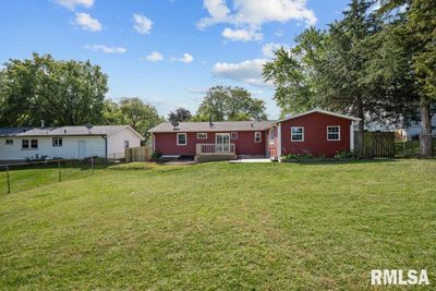 2920 E 35 Th Street, House other with 4 bedrooms, 2 bathrooms and null parking in Davenport IA | Image 2