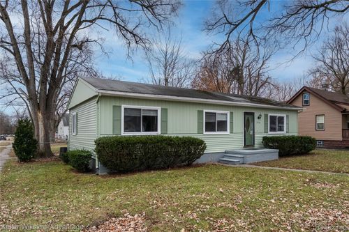 21740 Colgate Street, Farmington Hills, MI, 48336 | Card Image