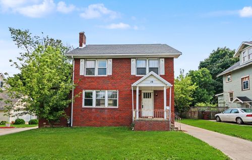 19 Hoffman Avenue, Mansfield, OH, 44906 | Card Image